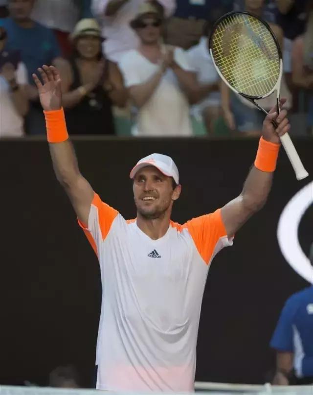 比赛期间严 比赛期间严